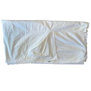 Vintage JCPenney white embroidered cut out table cloth